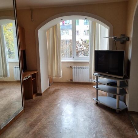 1Комнатная Квартира С Ноткой Прованса Apartman Kremencsuk Kültér fotó